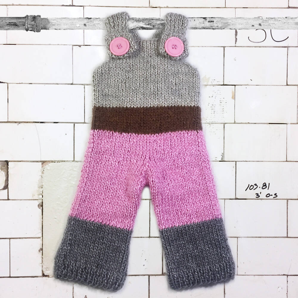 Mia Mohnstreusel Seide Mohair Strickstrampler