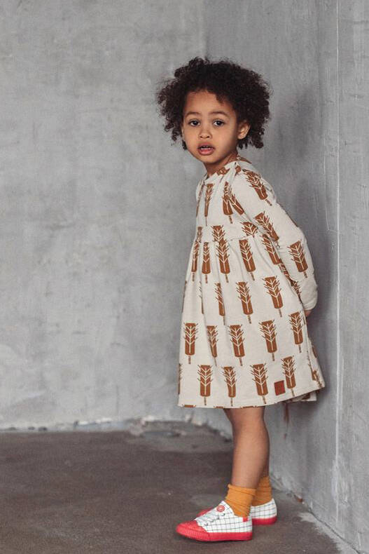 Zezuzulla Kleid Lo Dress Trees on Beige