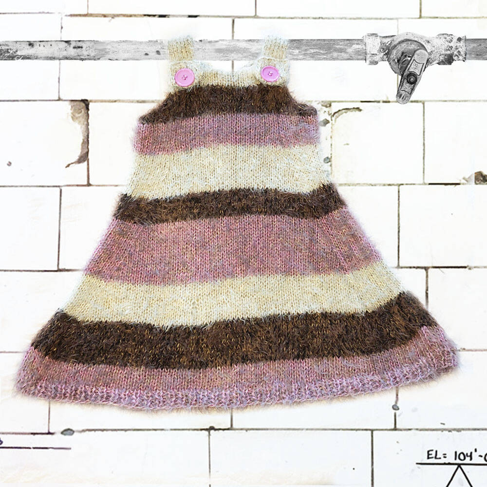 Mia Mohnstreusel Flausch Strickkleid