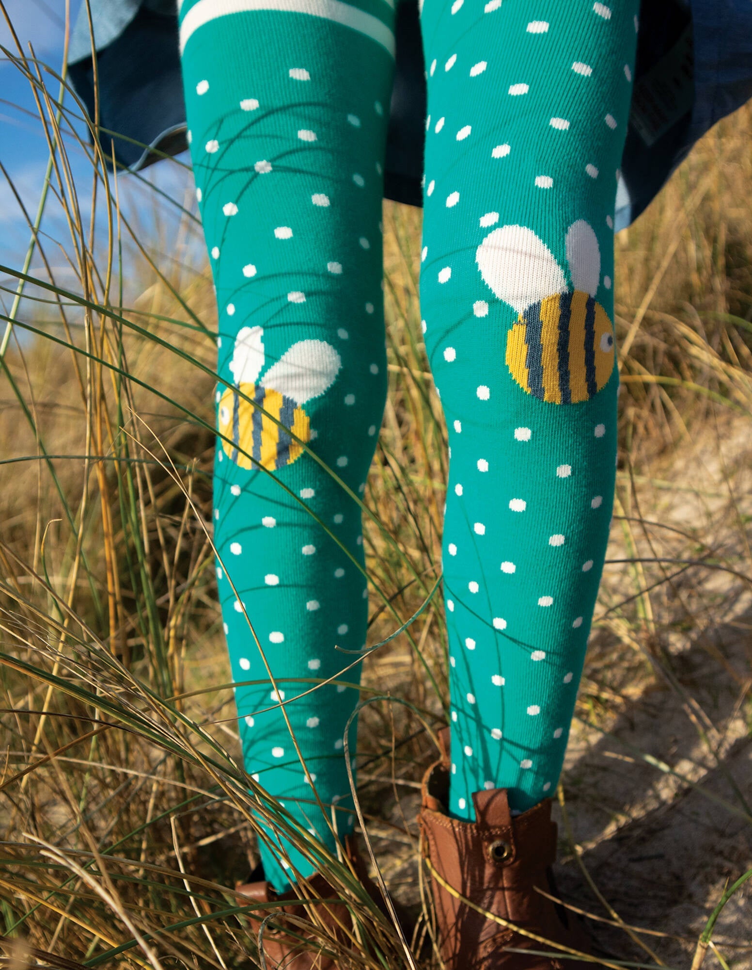 Frugi Strumpfhose Fun Knee Tights Jewel Spot Bee