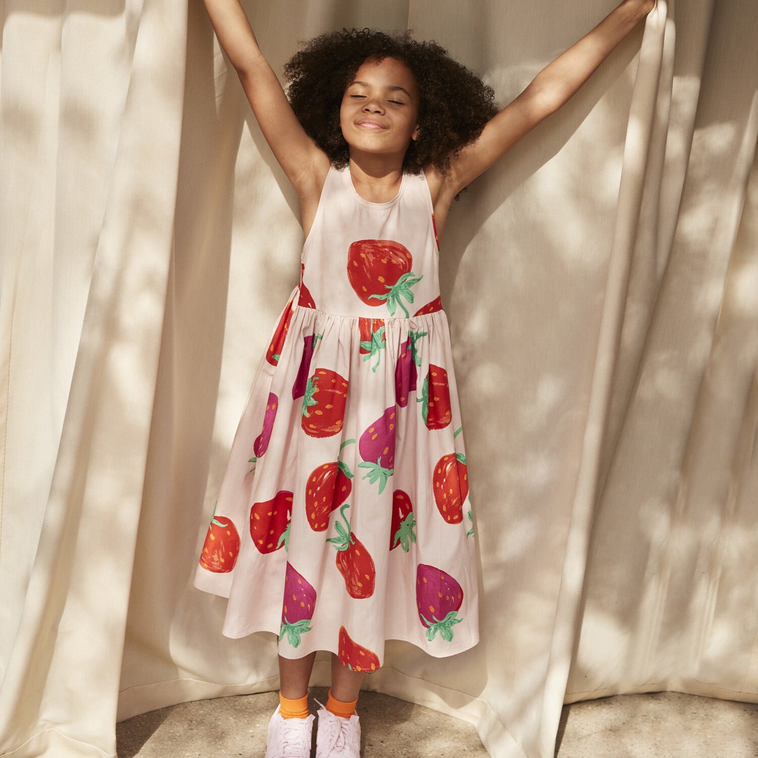 Molo Kleid Clover Dress Strawberries