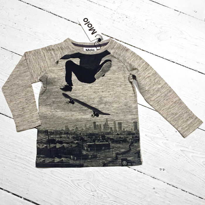 Molo Shirt Raldric Skater in the Air