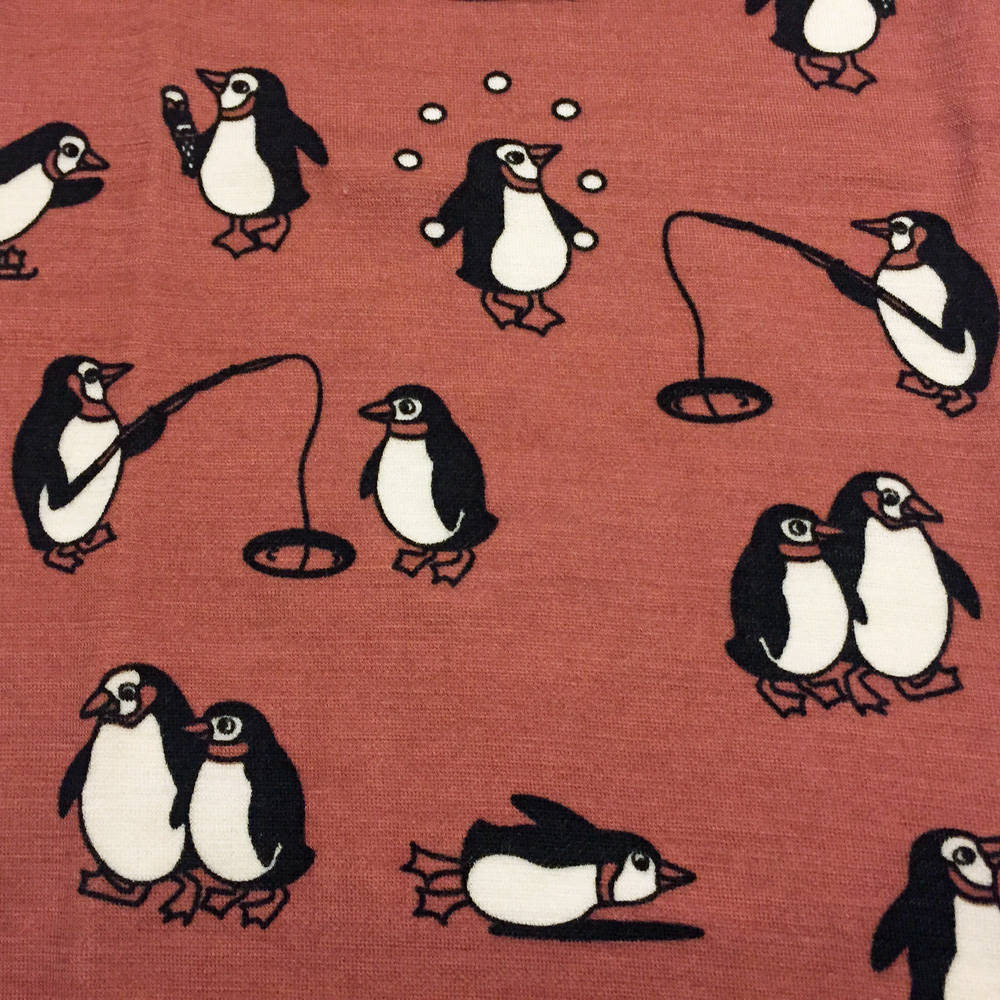 Smafolk Woll Body with Pinguins