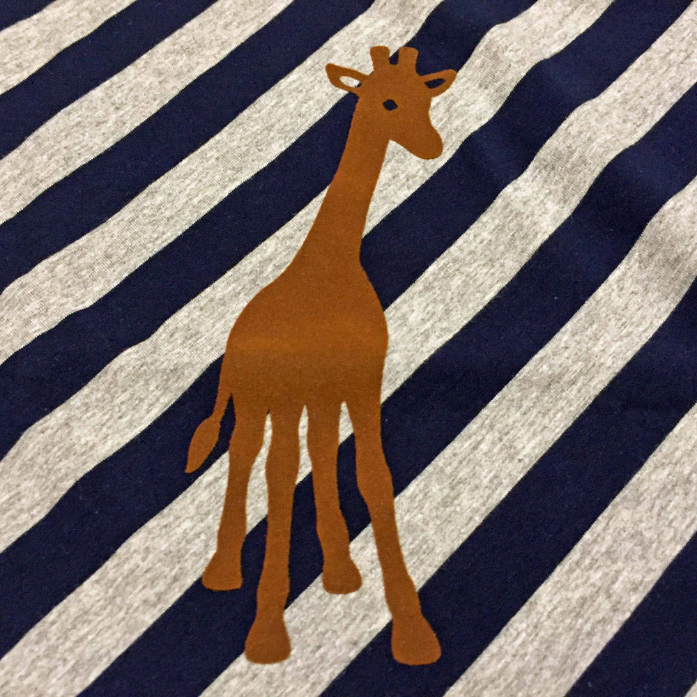 Tapete Shirt Giraffe