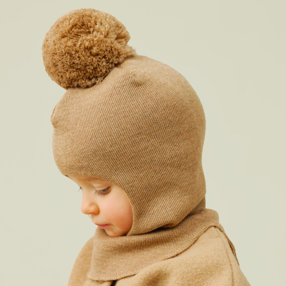 Mainio Strickmütze Balaclava with Pompom Camel