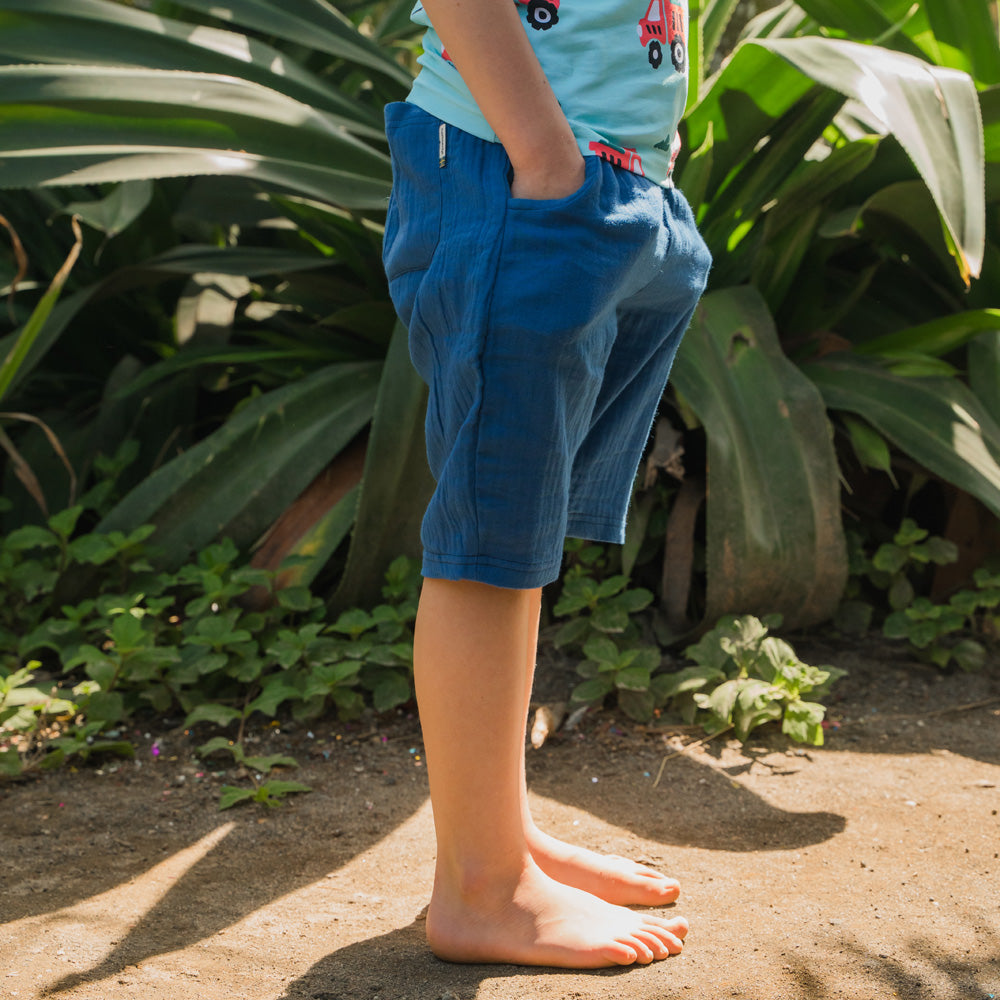 Maxomorra Shorts Knee Muslin Blue