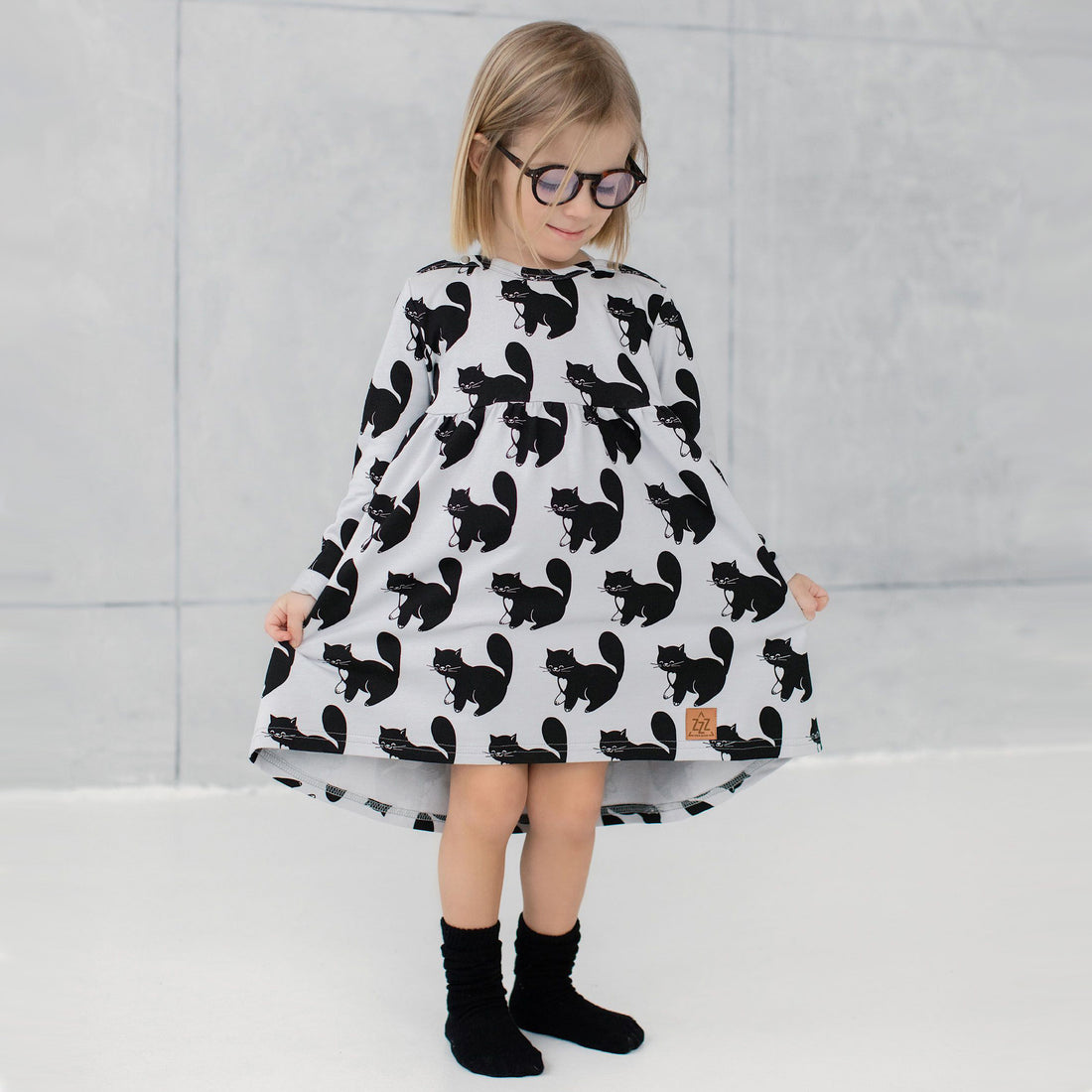 Zezuzulla Kleid Lo Dress Cats on Grey